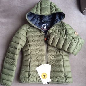 💋🌹😍NWT Ladies Puffers Jacket Small